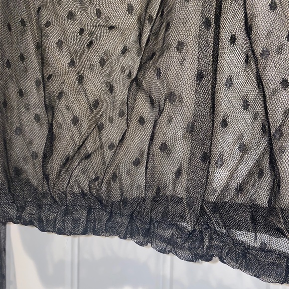 SHEER CROP LONG SLEEVE MUST HAVE! - Picture 4 of 7